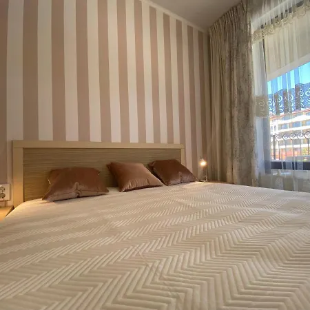 Royal Sun - Private - Bsr Apartament