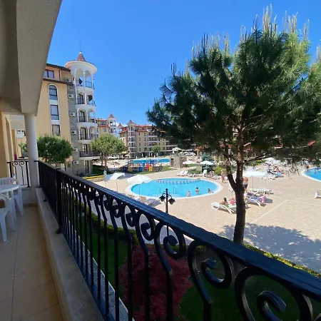 Royal Sun - Private - Bsr Apartament *